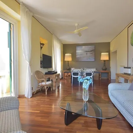 卡萨马蒂灵活出租公寓 *